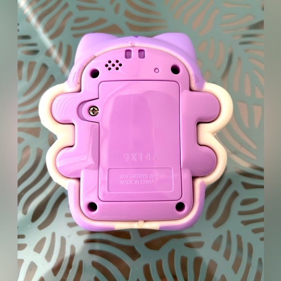 SEGA Toys - Mochiri Pet Mochimaruzu Punitto Nyanko Cat Virtual Pet - Picture 3 of 12